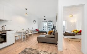 Luxury In City -2-Bright-Secure&Freeparking